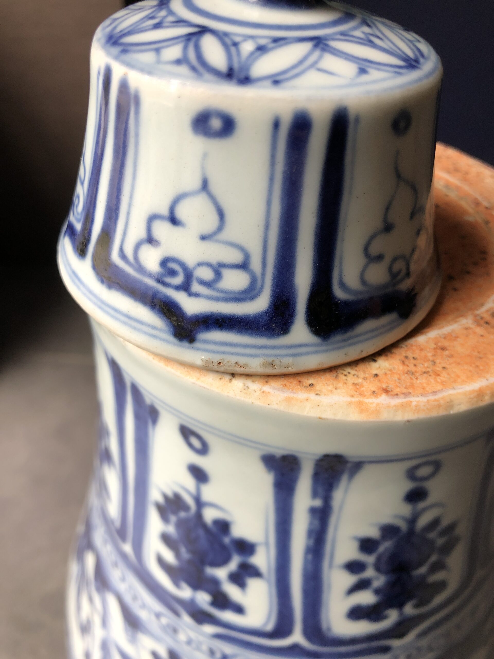 结构细节：器盖